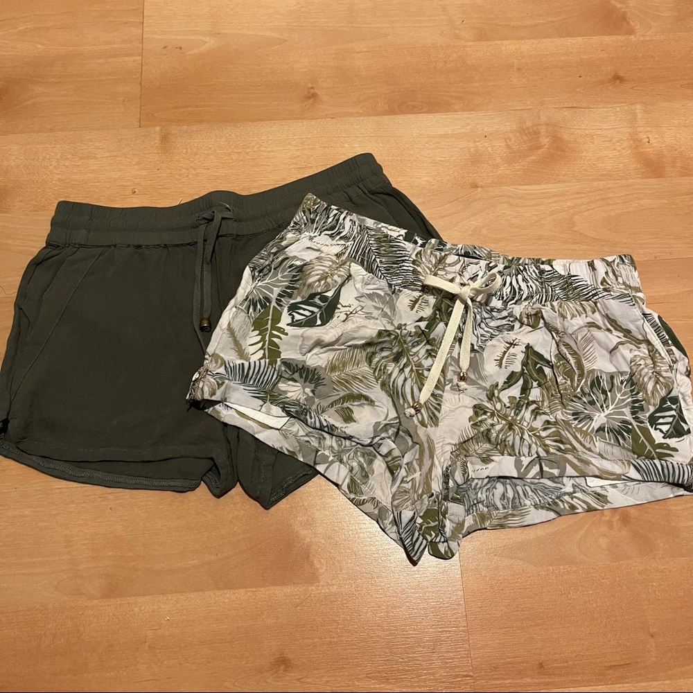 Tropical Lounge Shorts